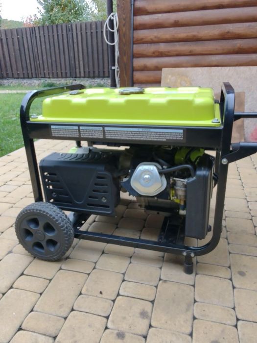 Бензиновий генератор GenPower GBG 110E (7,2 кВт)