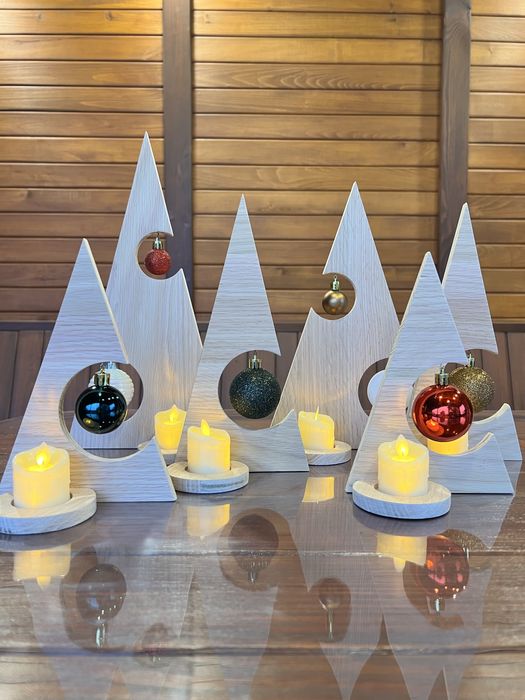 Ялинка з прикрасами, новорічний декор, ручна робота з дерева