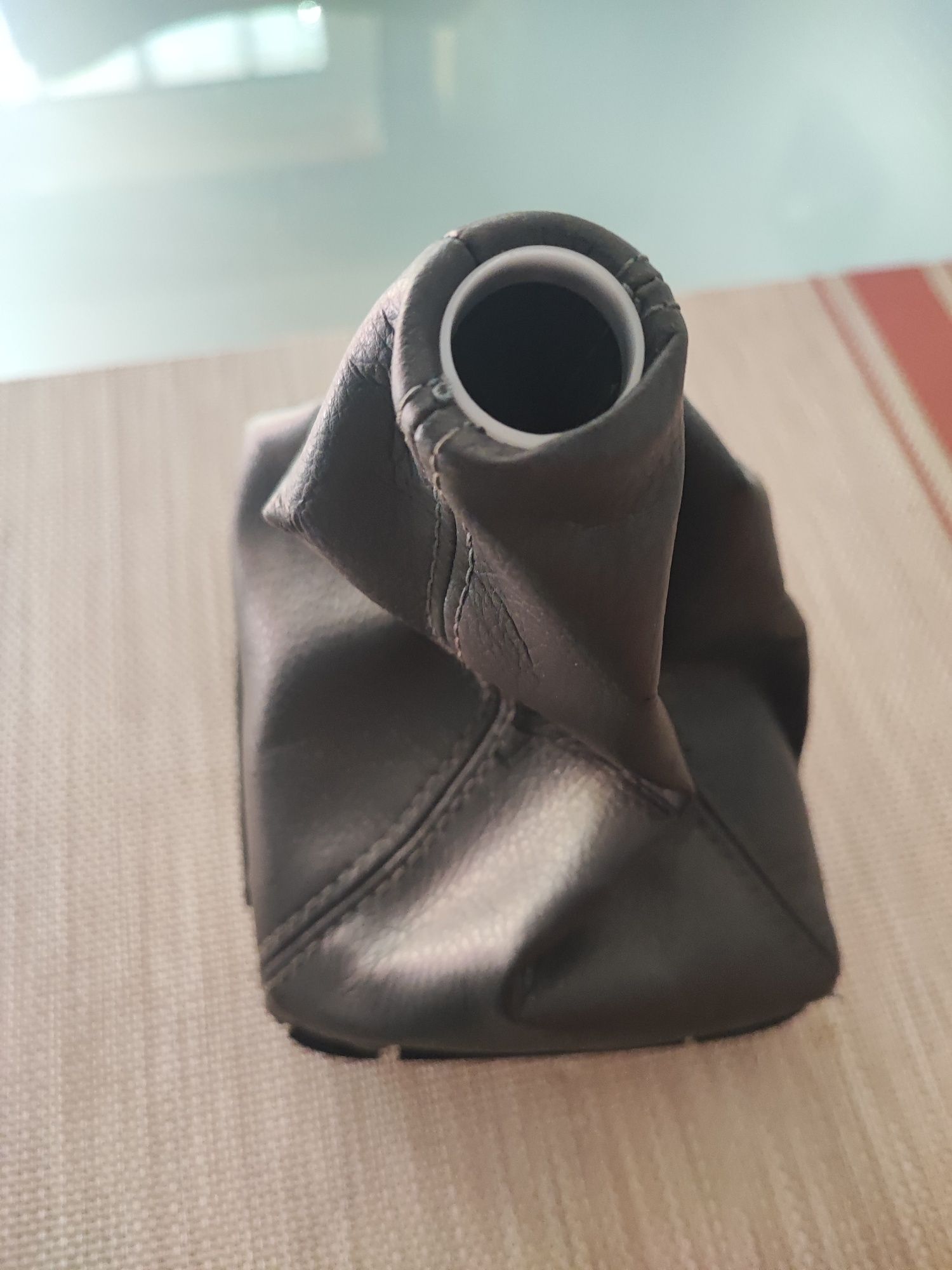 Fole de mudanças em pele novo para Volvo S60 D5 novo