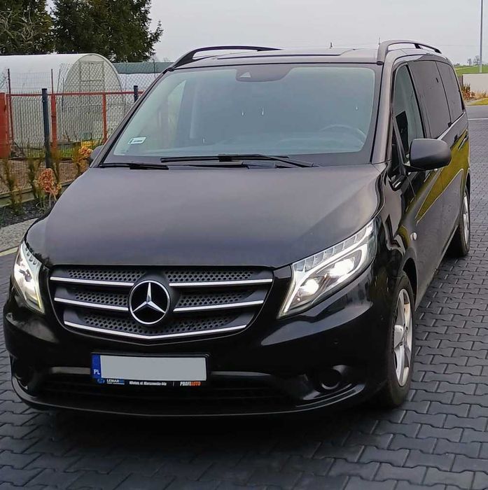 WYNAJEM busa Mercedes Vito 8 osobowy extra long