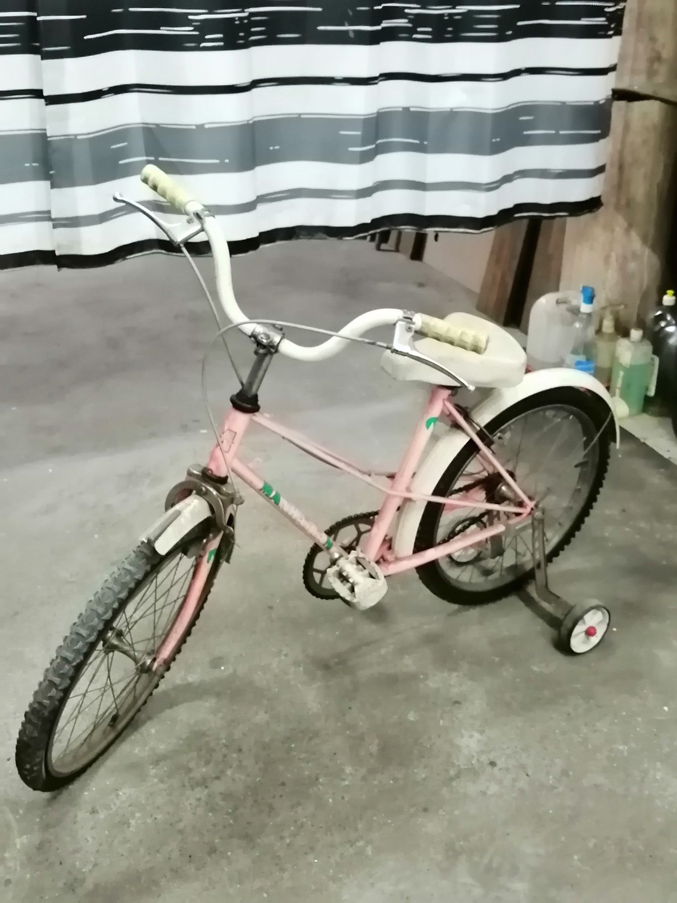 Bicicleta para menina.