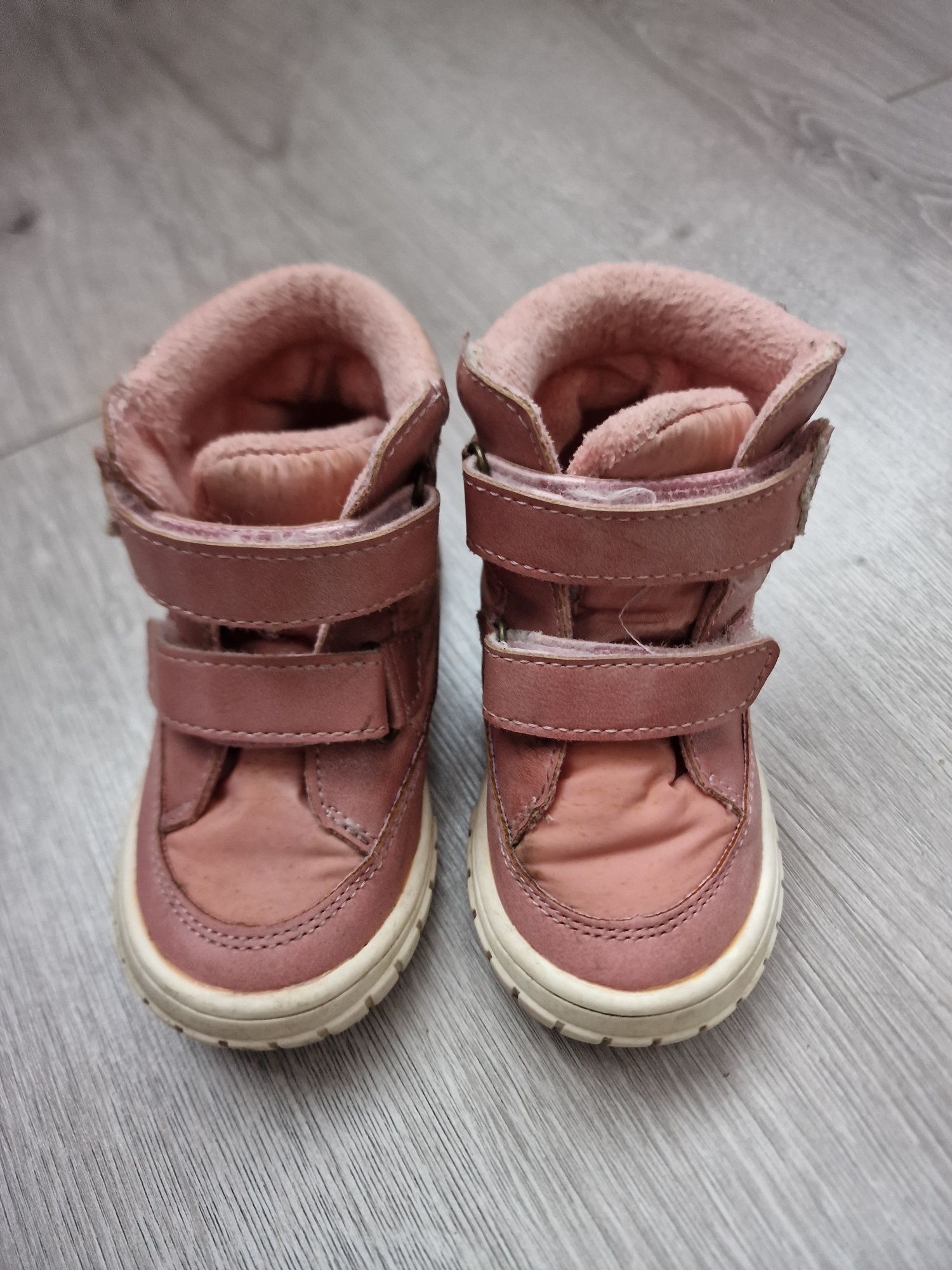 Zestaw bucików botki/kozaki CCC i adidaski deichmann 21/22