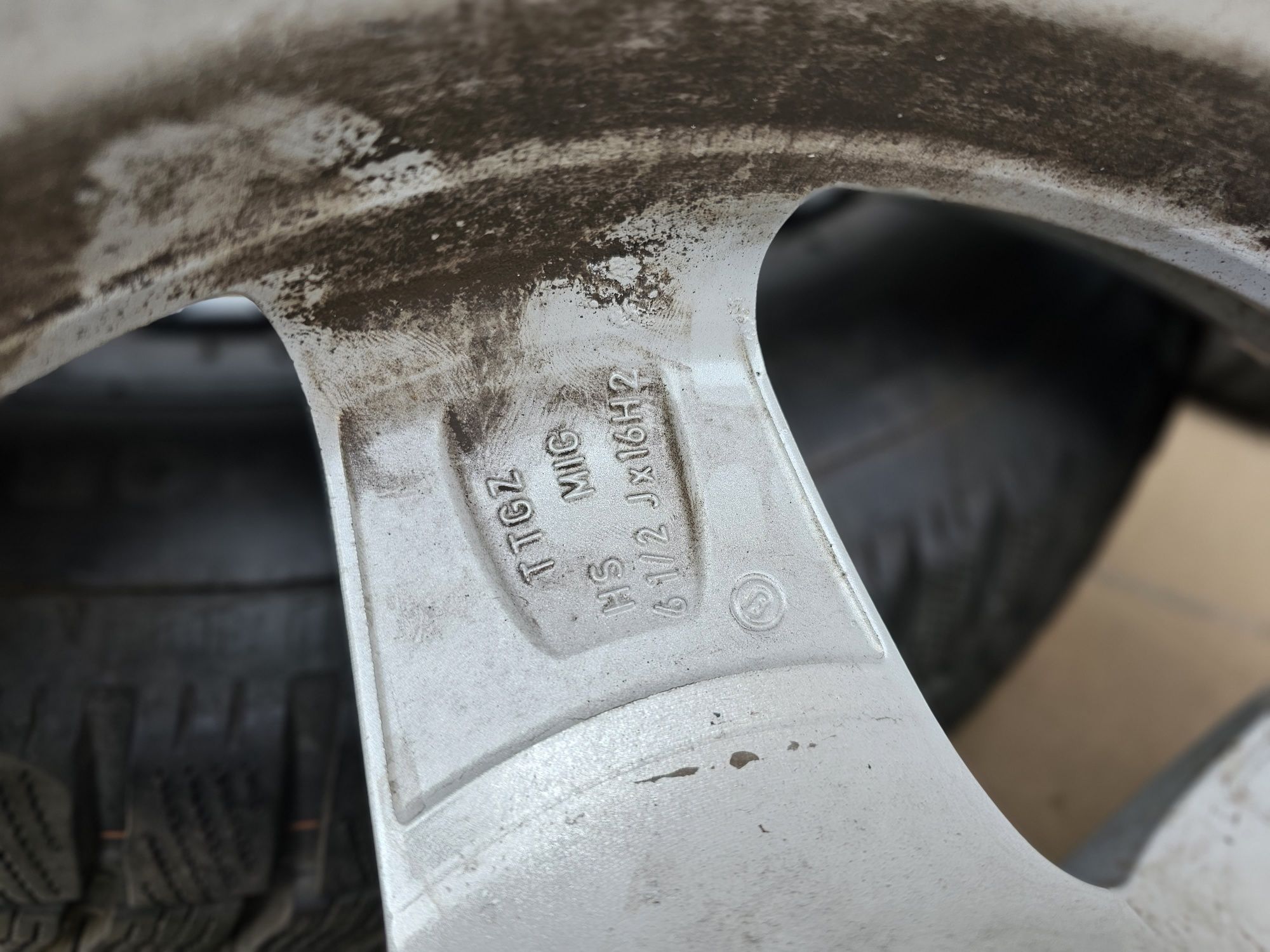 Felgi aluminiowe 16 5x112 et38 Vw audi seat skoda bez opon
