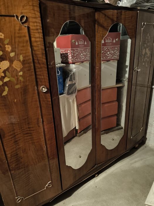 Roupeiro 4 portas com espelhos