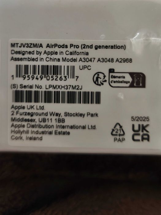 Auriculares Apple AirPods Pro (2.ª geração) com Caixa MagSafe (USB‑C)