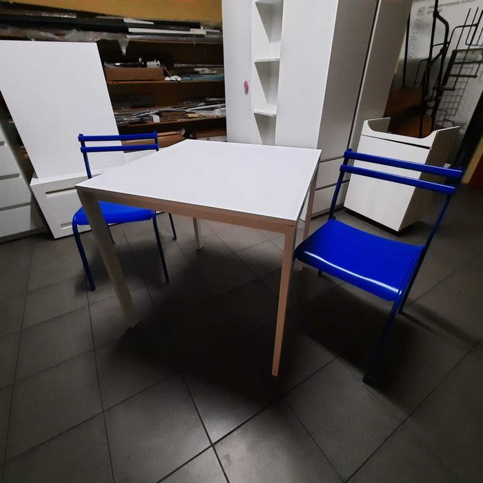 Stolik metalowy kwadratowy biały "75"