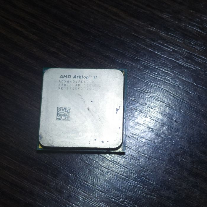 Процесор AMD Athlon II X4 640 (ADX640WFK42GM), б/в
Опис товару:
Продає