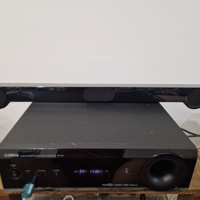 Yamaha sr-301 amplituner