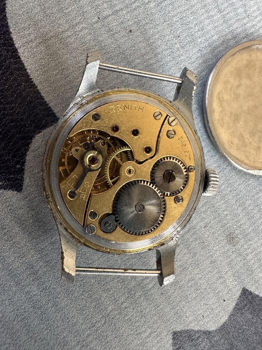Наручний чоловічий годинник ZENITH