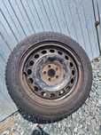 Komplet sportowych opon zimowych Dunlop 5x100 VW SEAT SKODA AUDI