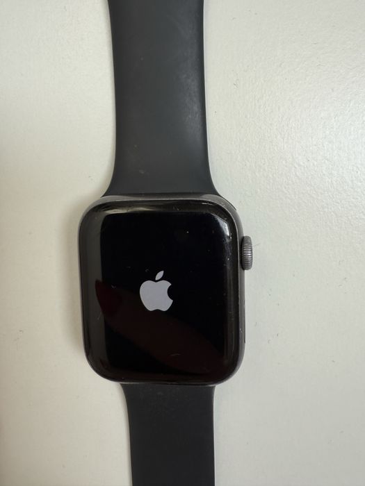 Apple watch 4, 44mm GPS + Cellular