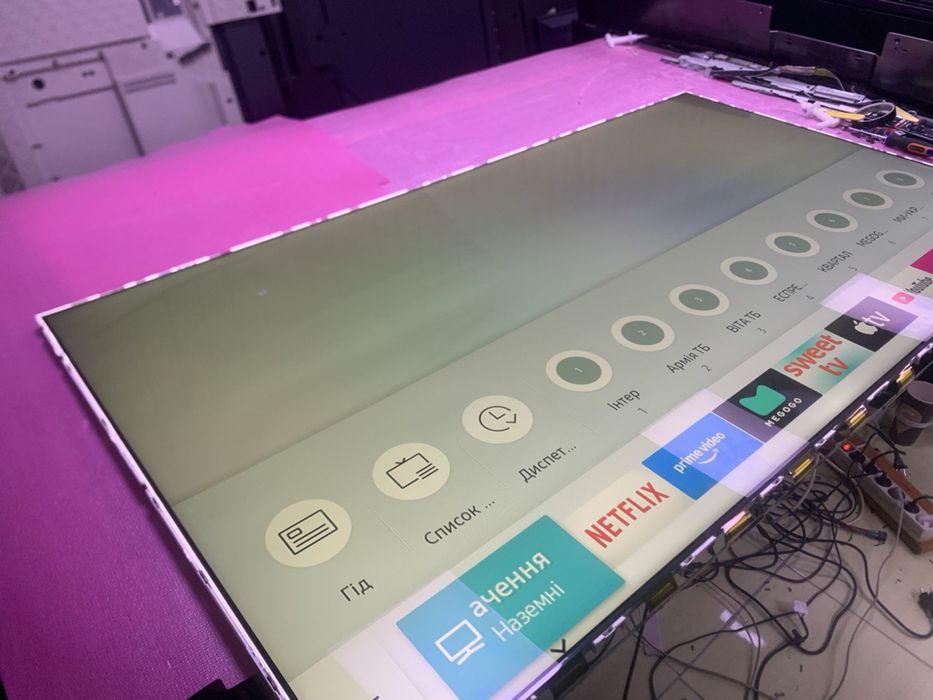 Ремонт телевізорів виїзд akai jvc bravis sharp Panasonic Hisense