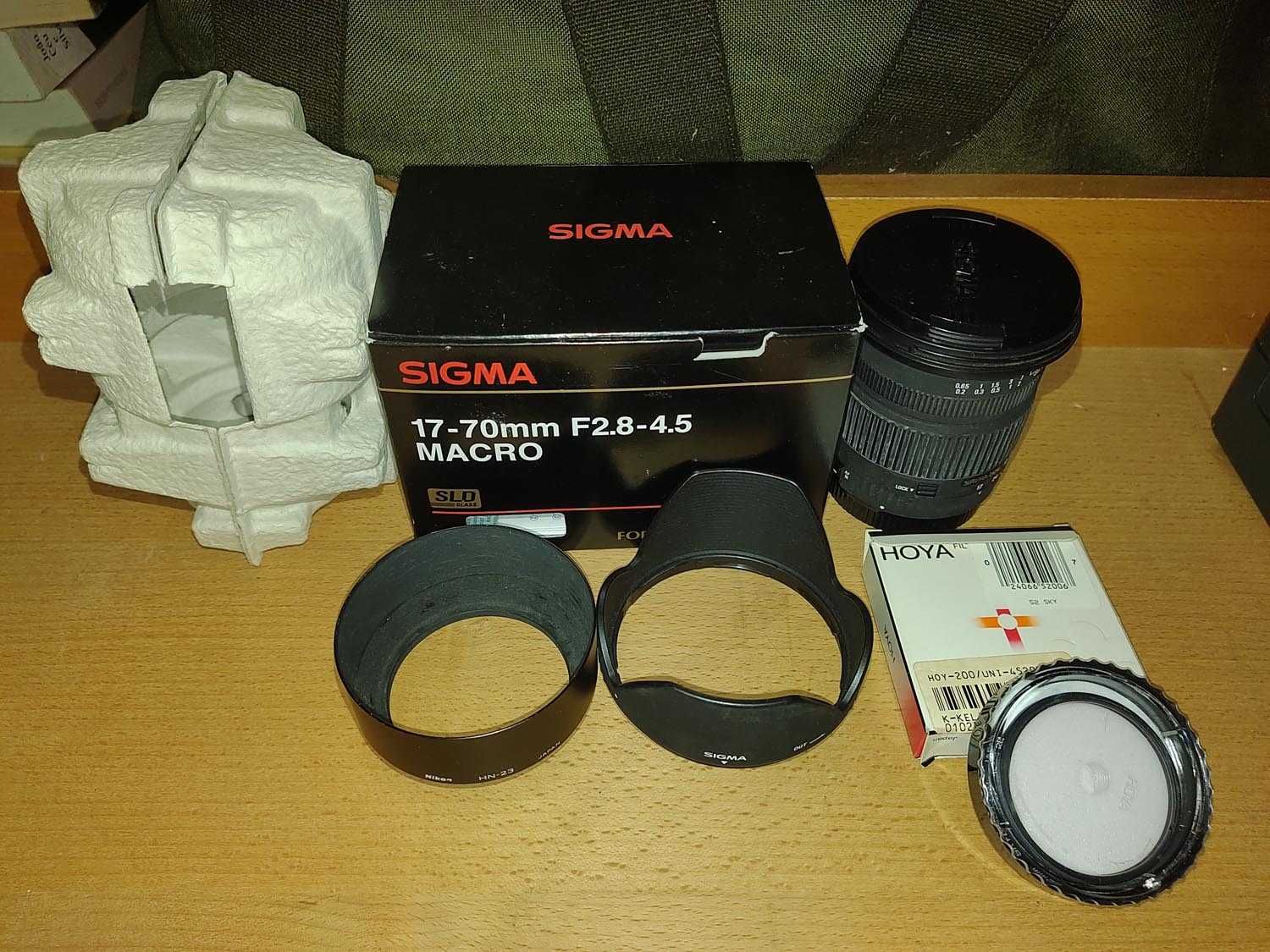 Lente SIGMA 17-70mm F2.8-4.5 DC MACRO - Canon SLR - Made in Japan