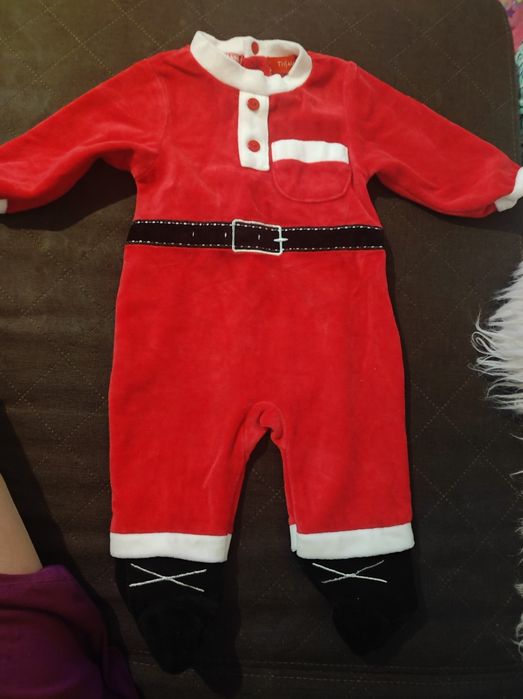 Strój małego Mikołaja