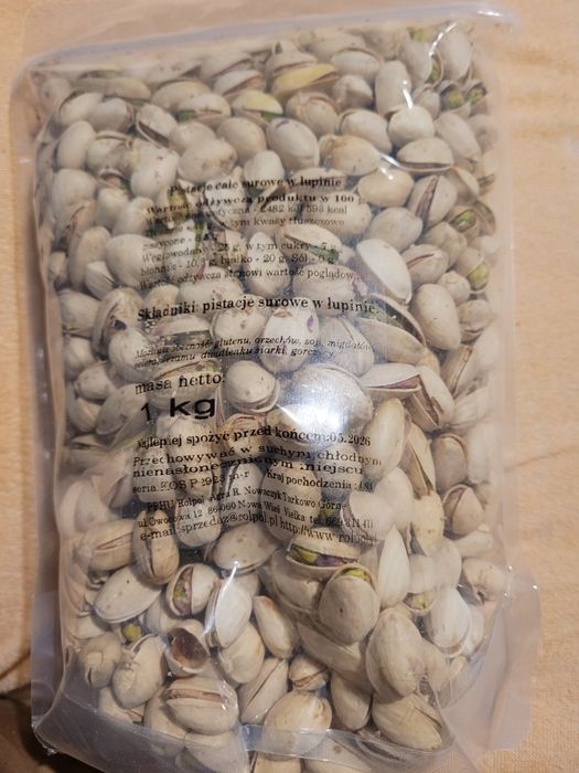 Pistacje orzechy niesolone całe duże jambo termin 05.2025r  5kg.