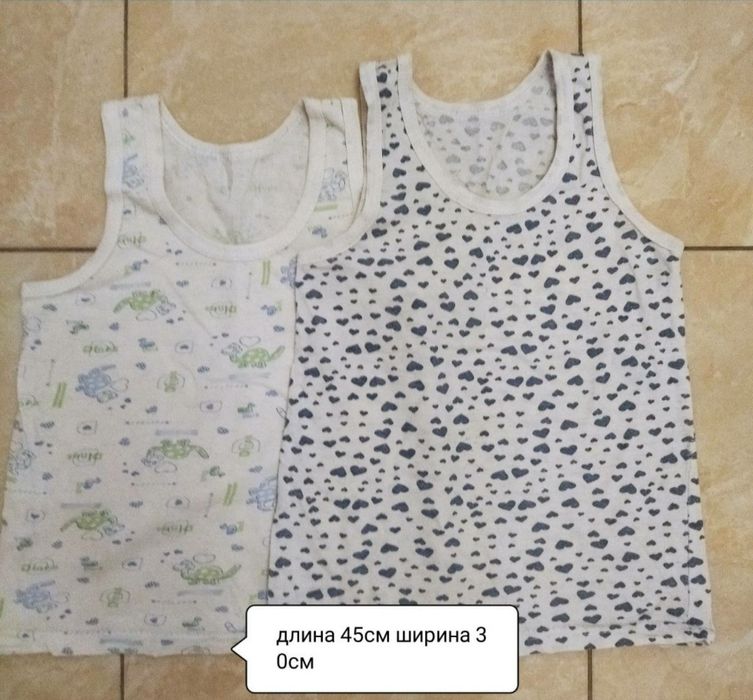 Маечки продам 2шт
