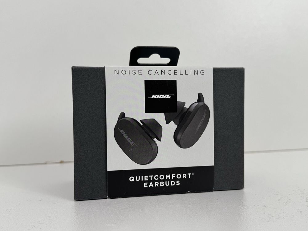 Нові Навушники Bose QuietComfort Earbuds Triple Black (831262-0010)