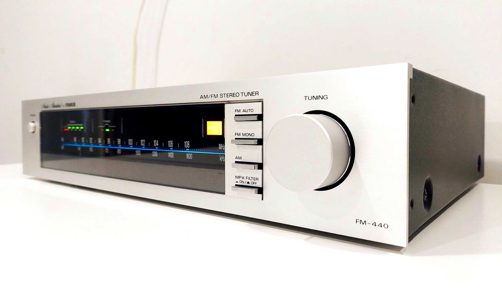 Sintonizador "AM/FM" analógico FISHER FM-440 (Imaculado)*