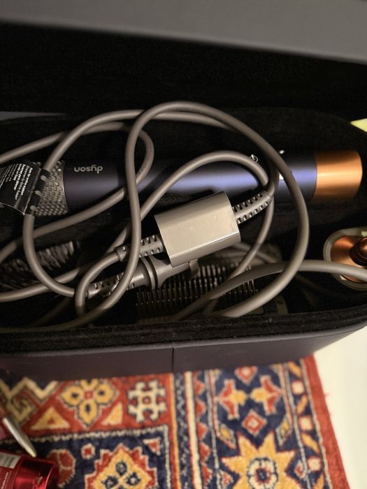 Dyson оригінал, практично не користувалась