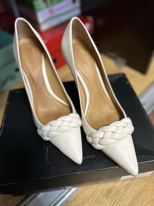 Туфлі айворі шкіра