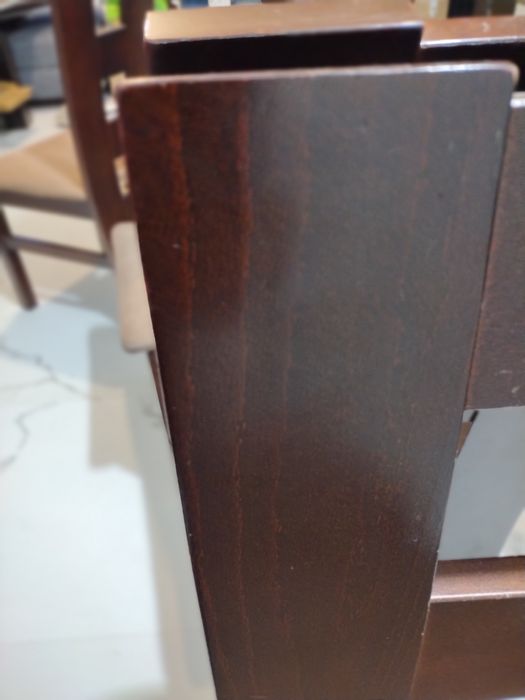 Zestaw 6 drewnianych solidnych krzeseł do salonu, jadalni