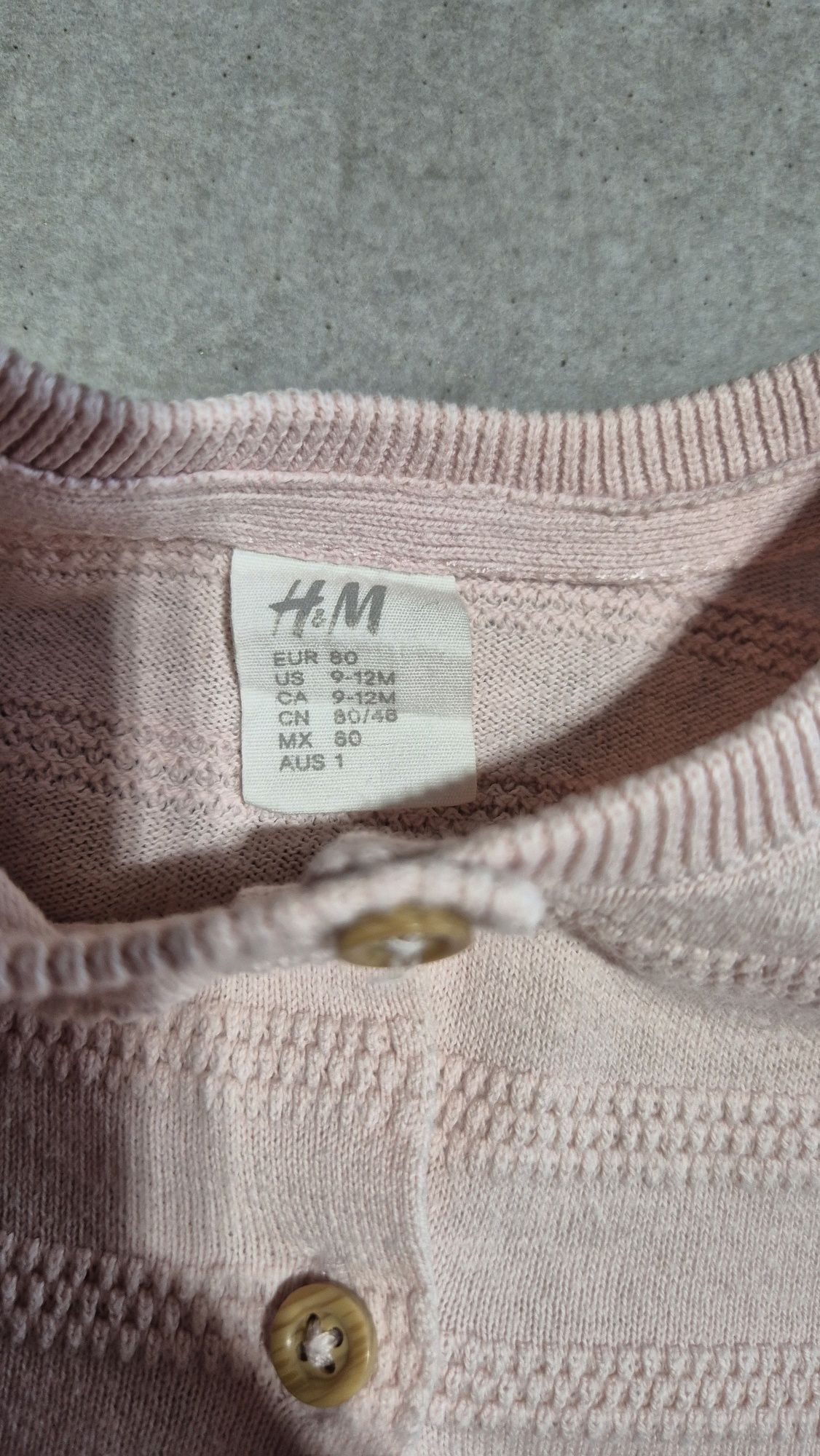 Sweterek cienki H&M pudrowy róż 80 zapinany