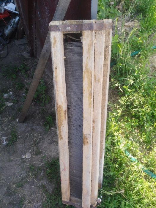 продам ящик нової глянцевої плитки з візерунком