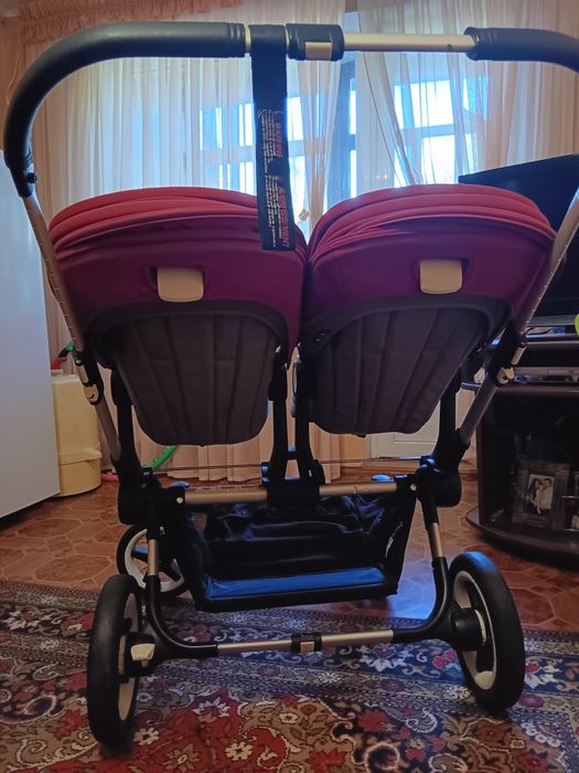 коляска bugabo для двойнят.