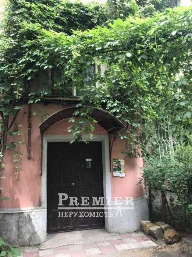 Простора 3-кімнатна на Французькому бул. - пляж Отрада