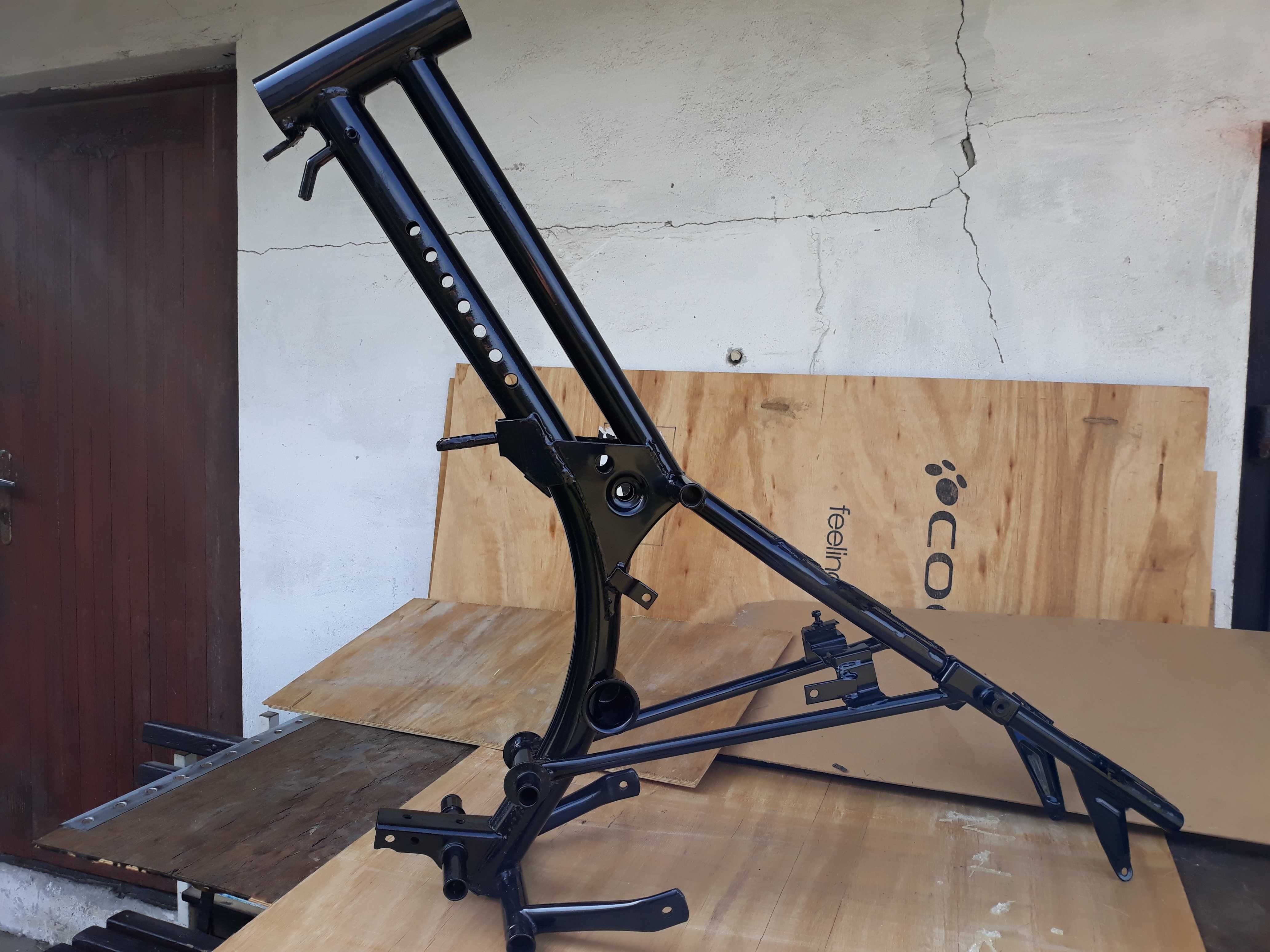 rama MZ TS 250 i części  różne ETZ 250 251 różne nowe i używane do MZ