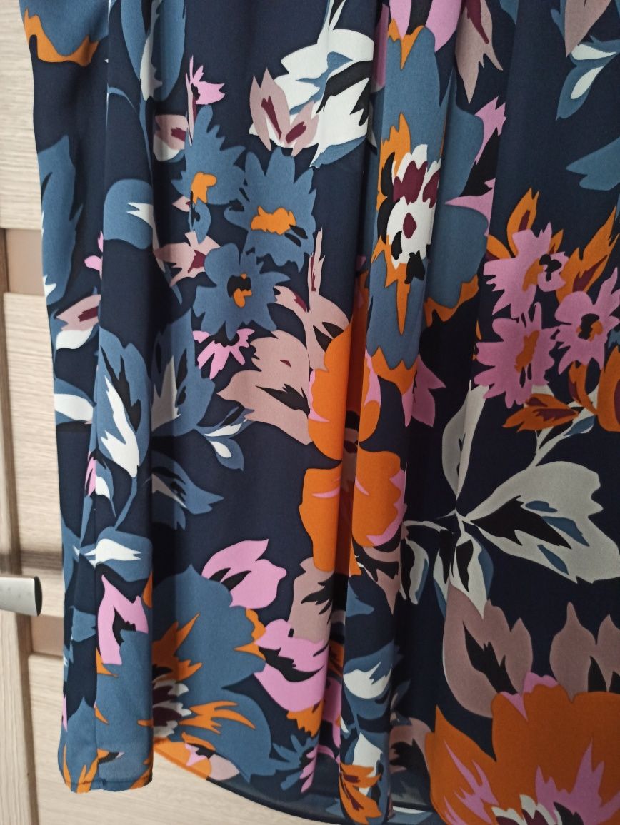 Damska letnia sukienka rozm. M/L