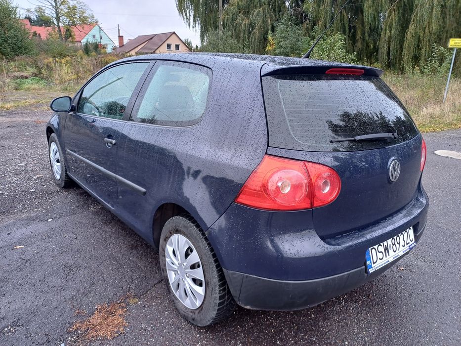 Vw Golf 5 1.4 mpi 75KM sprawna klima bez korozji super stan