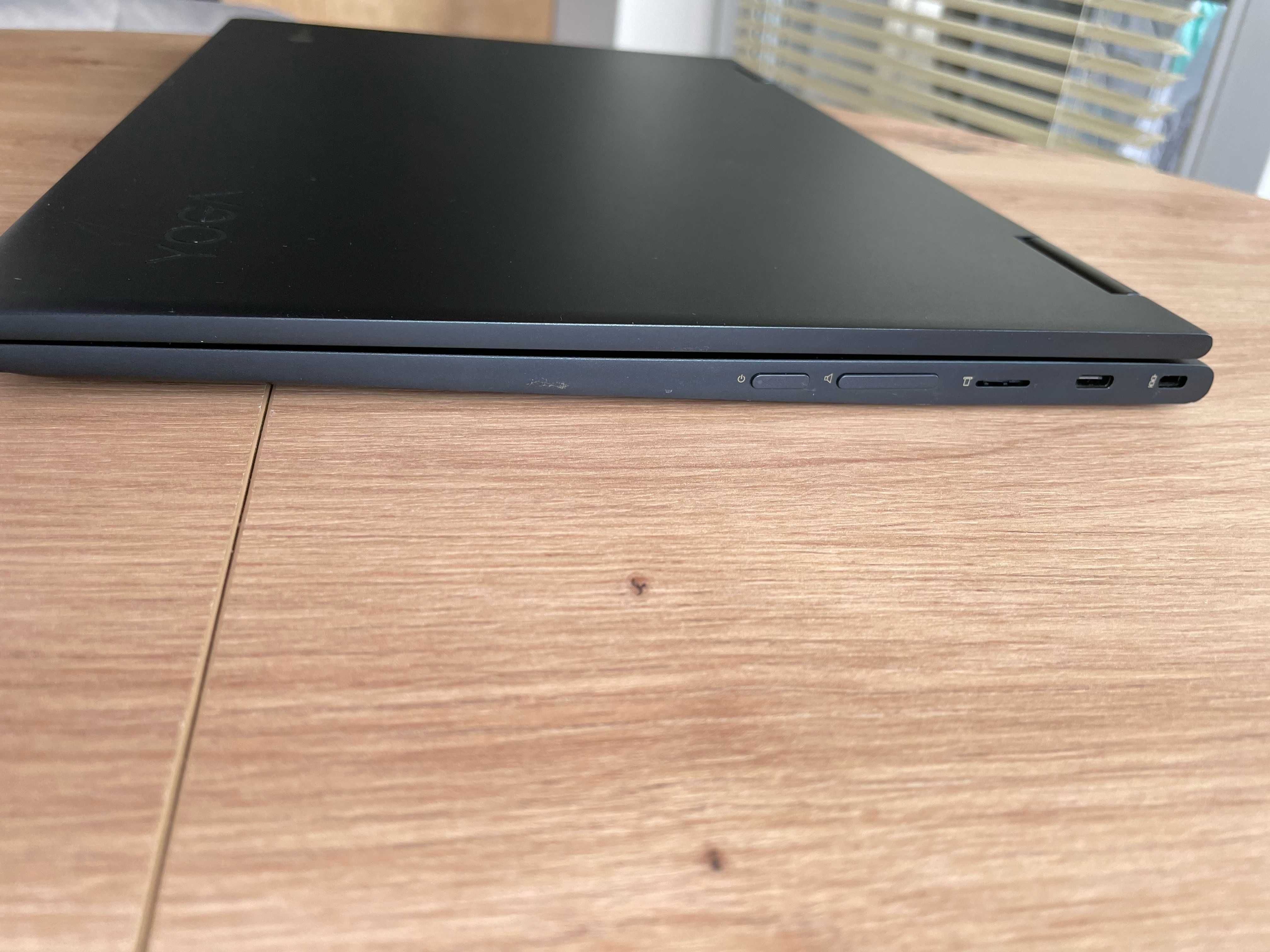 Lenovo Yoga Chromebook C630 dotykowy