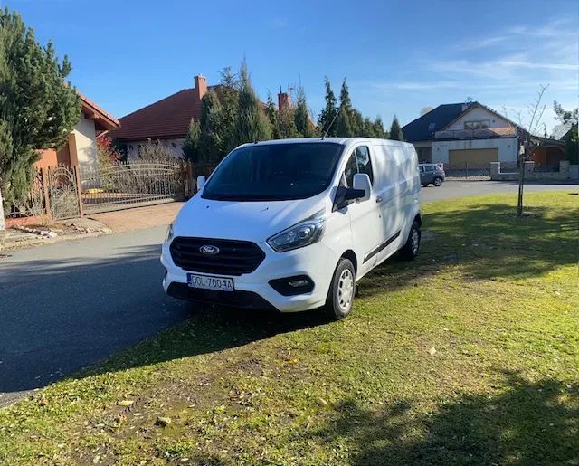 Ford Transit Custom  Ford Transit Custom, L2H1 – Long, rok 2018, przeb.200000 tyś. 45900 zł