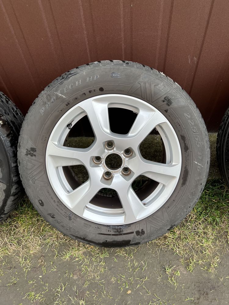 Oryginalne AUDI koła letnie felgi aluminiowe 225/55 R16