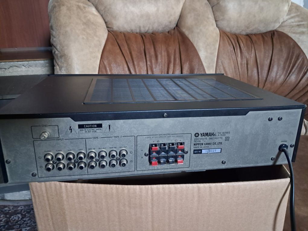 Wzmacniacz amplituner Yamaha A-500