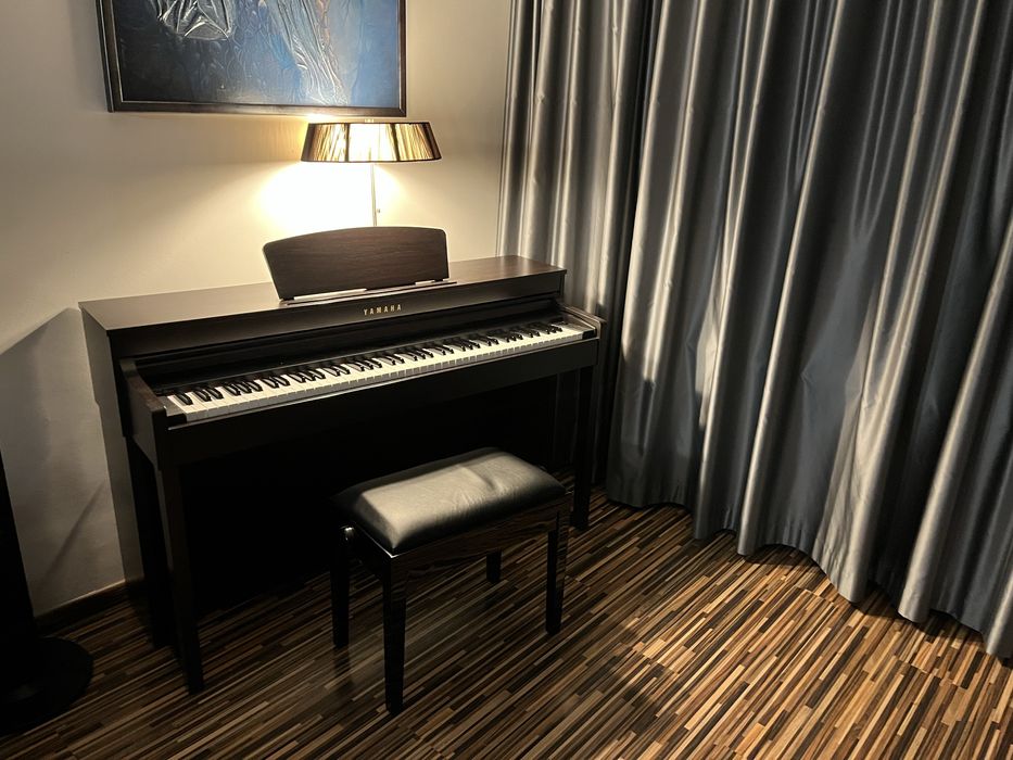 Pianino Yamaha Clavinova CLP-430