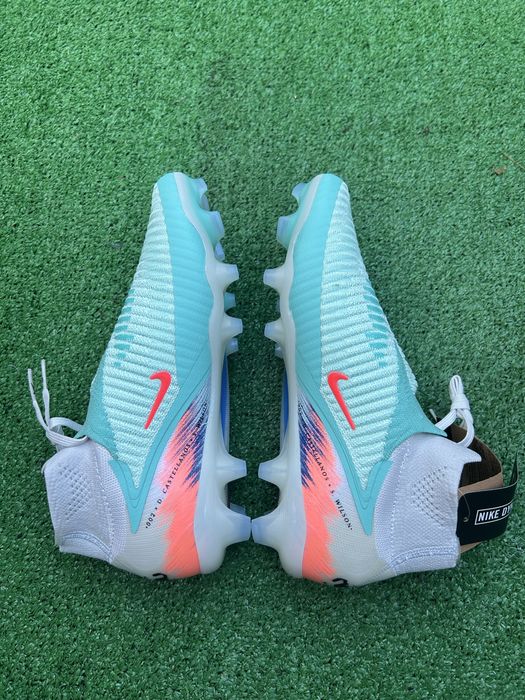 Nike United Phantom 6 High Elite