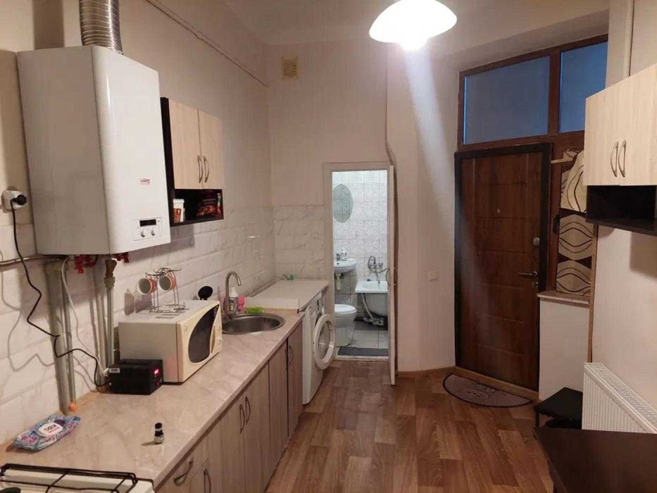 Продаж 1 кімнатної квартири, вулиця Личаківська