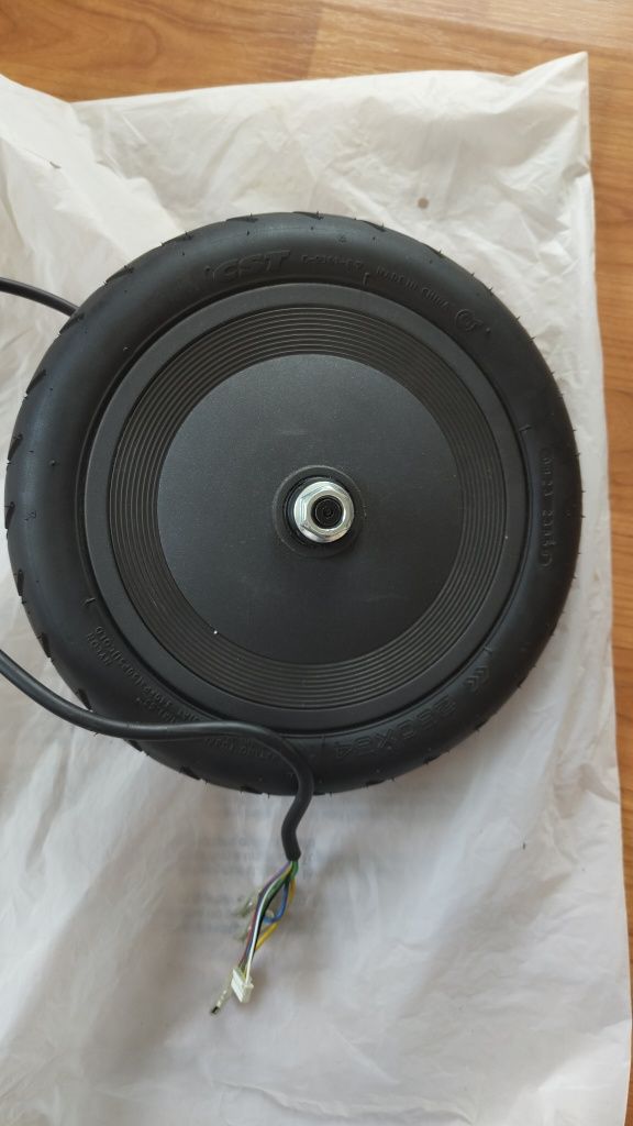 Nowe silnik do hulajnogi 10' wtyczka 6 pin + 3
