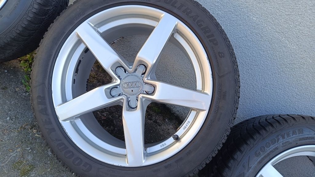 Alufelgi Audi 5x112 8Jx17 ET40 66.6