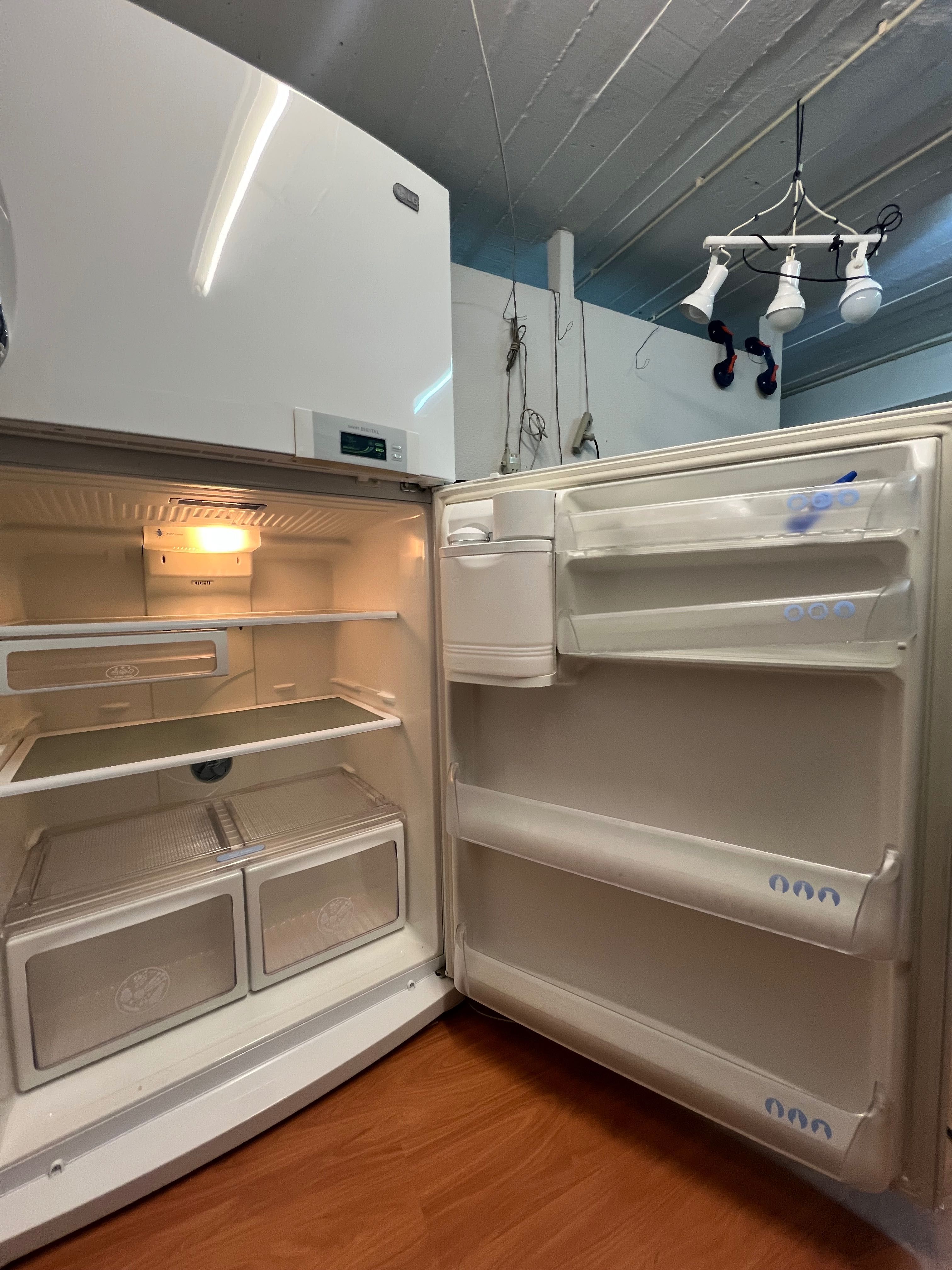 Frigorífico LG ( como novo )