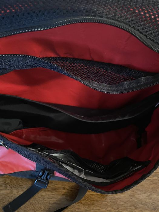 The north face мессенджер