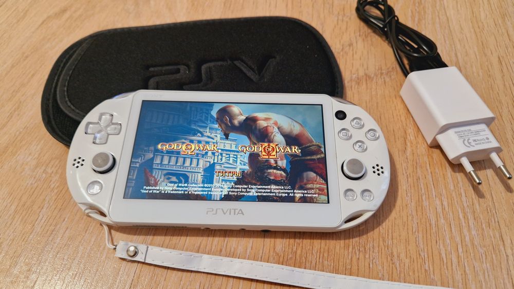 Sony Ps vita Slim  64гиг, 65 игр +чехол