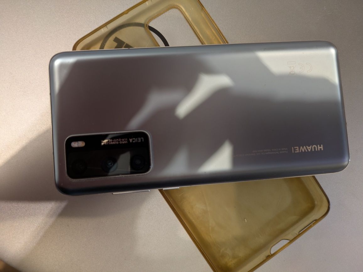 Huawei P40 8GB 128GB Dual SIM ANA-NX9 jak nowy