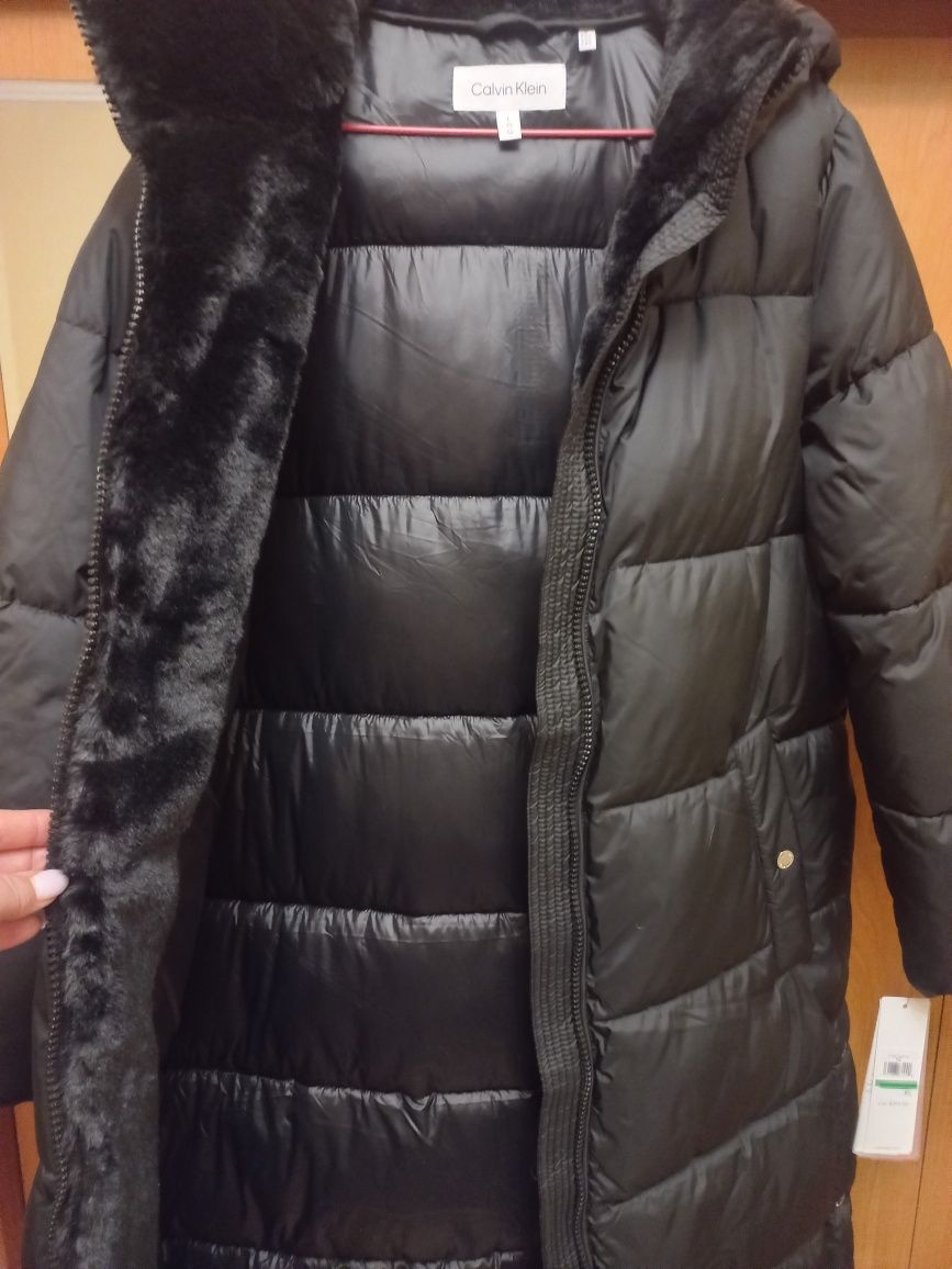 Продам новый пуховик Calvin Klein (L) оригинал