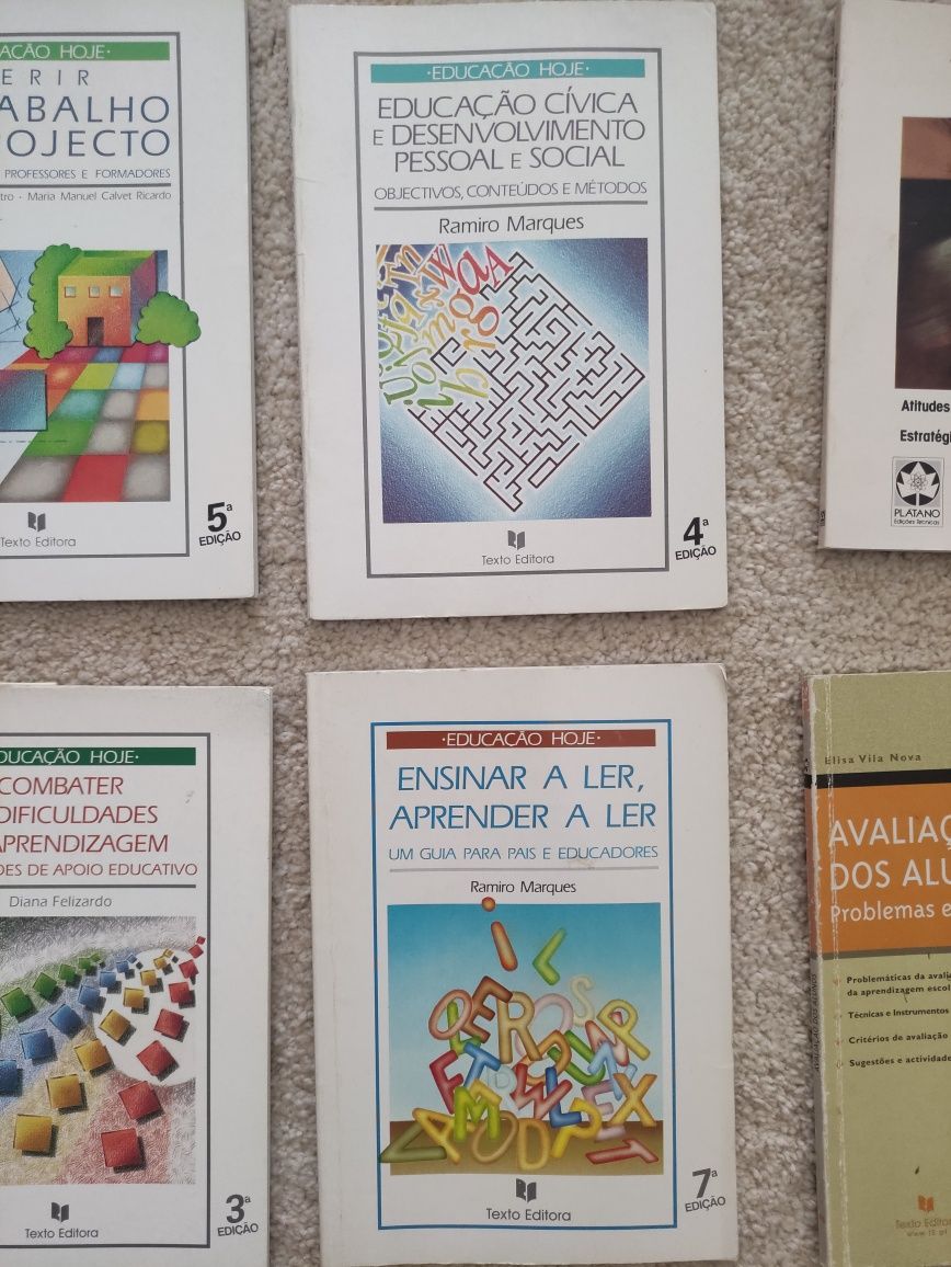 Livros de educação ( alguns esgotados)