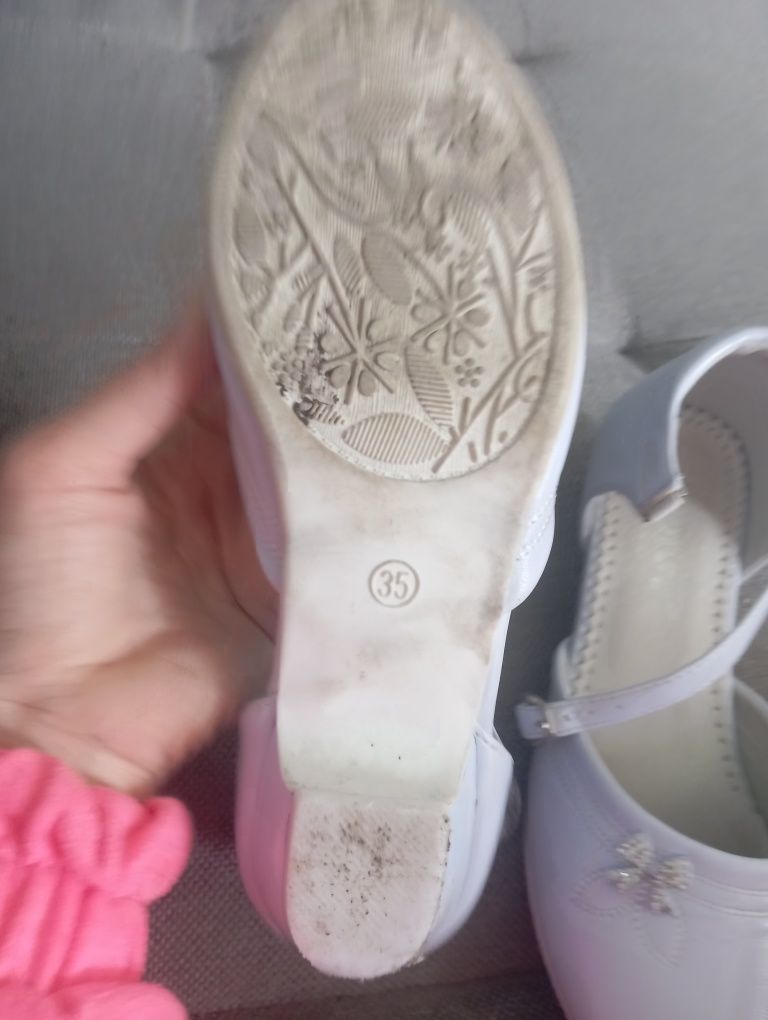 Buty komunijne jak nowe
