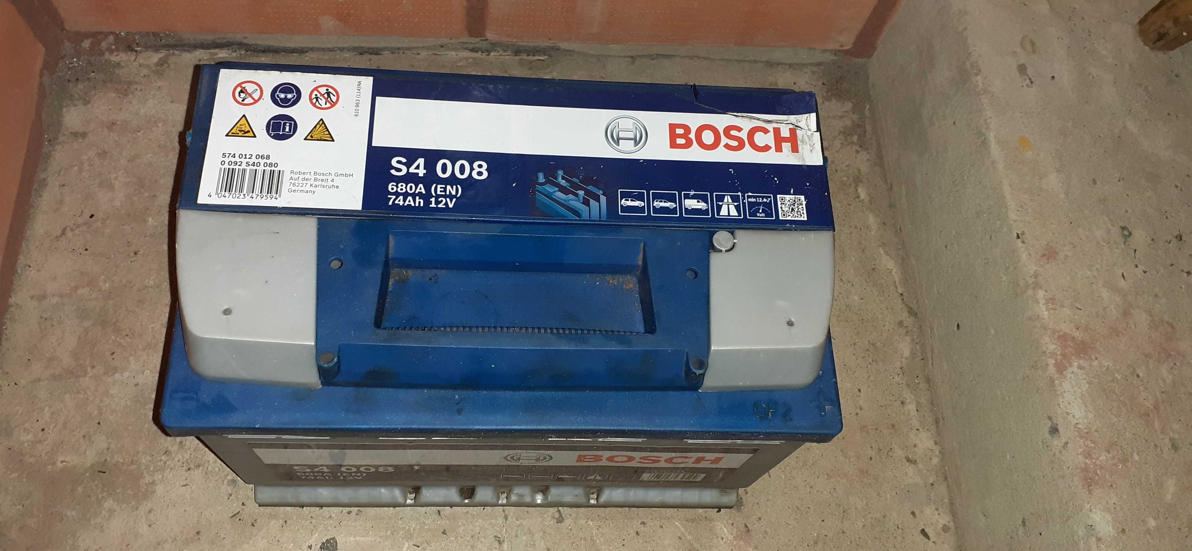 Акумулятор BOSCH 74 Ah 680A