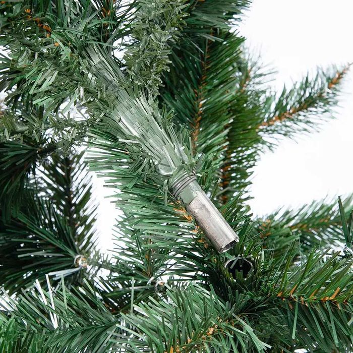 Ялинка штучна Королева Лідія  — з білими кінчиками, як справжня!